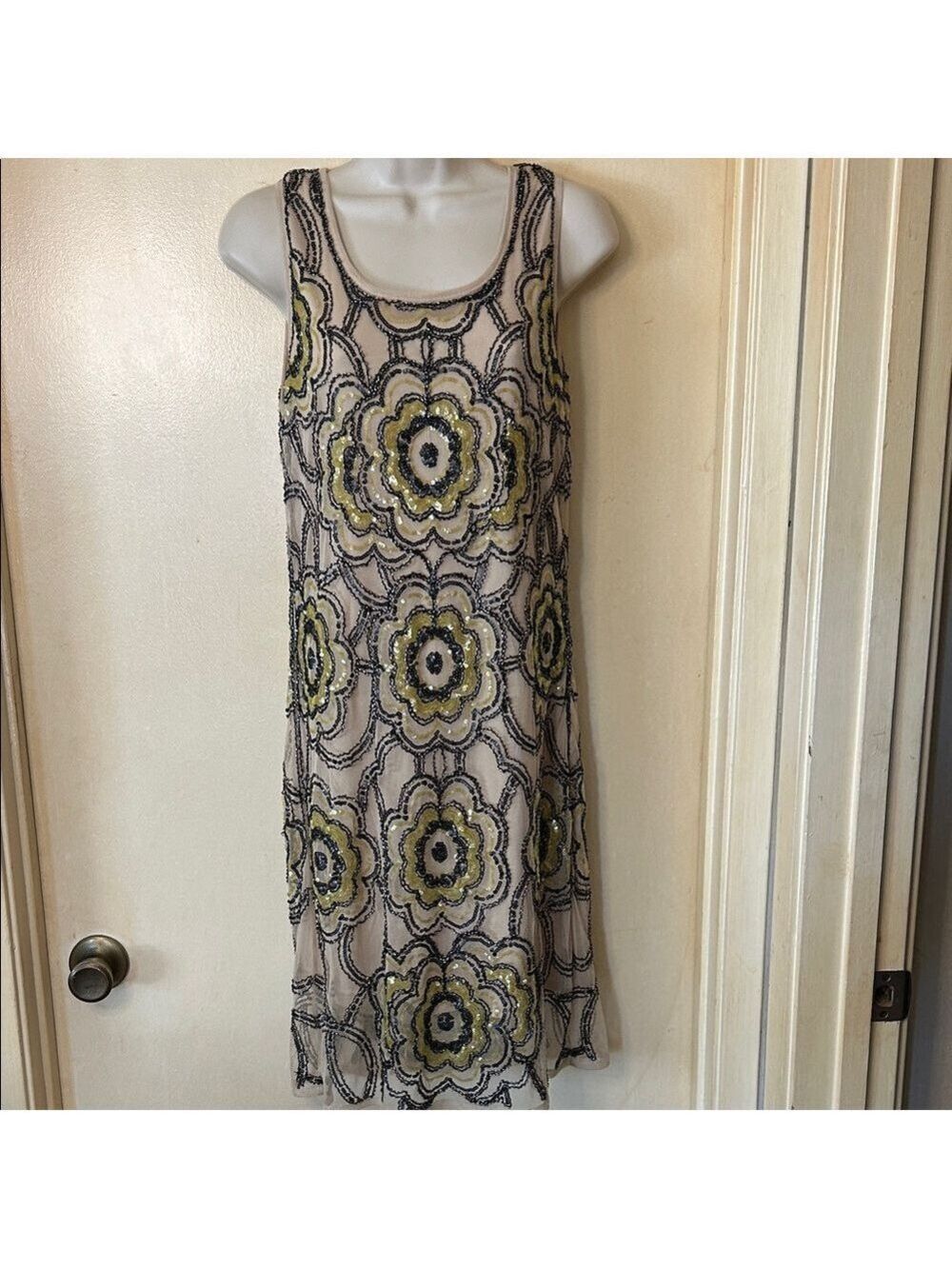 Verty Tan with Black and Green Sequins and Beads mini dress size M
